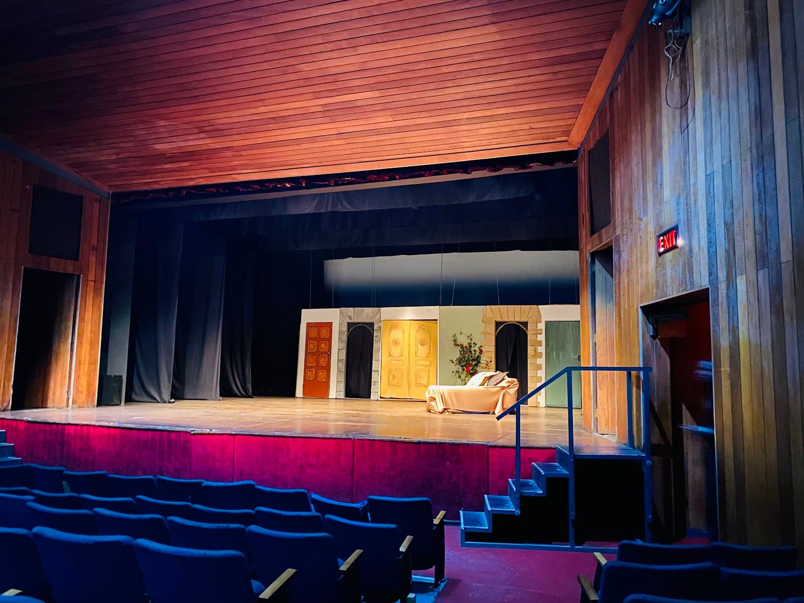 Reps Theatre